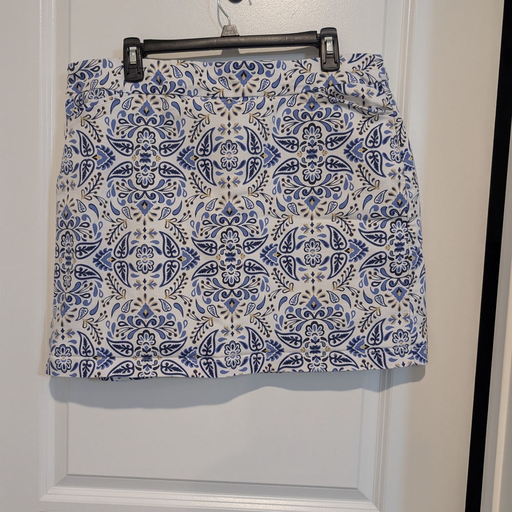 croft & barrow Blue and White Tile-Print Mini Skirt
